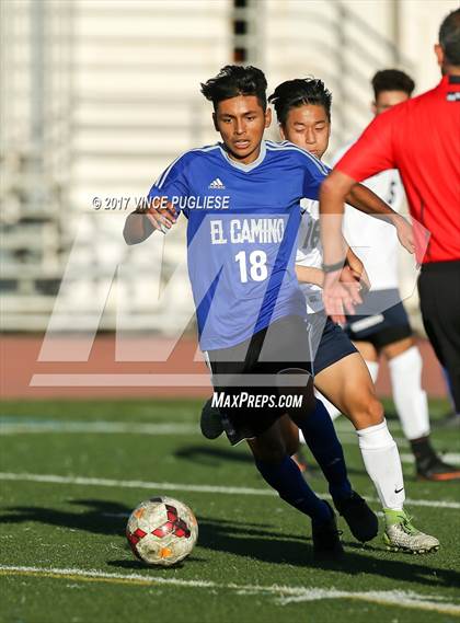 Thumbnail 3 in El Camino Real @ Crescenta Valley photogallery.