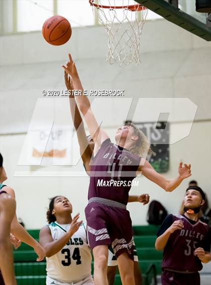 Thumbnail 1 in Dilley @ Luling photogallery.