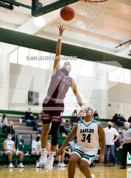 Thumbnail 1 in Dilley @ Luling photogallery.