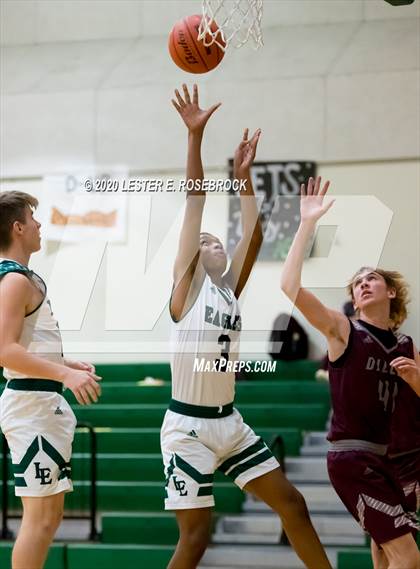 Thumbnail 3 in Dilley @ Luling photogallery.