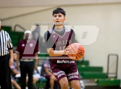Thumbnail 3 in Dilley @ Luling photogallery.