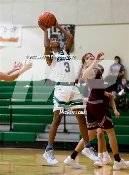 Thumbnail 2 in Dilley @ Luling photogallery.