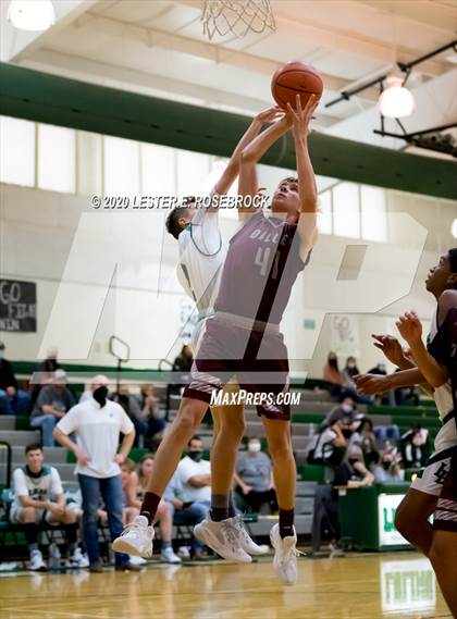 Thumbnail 1 in Dilley @ Luling photogallery.