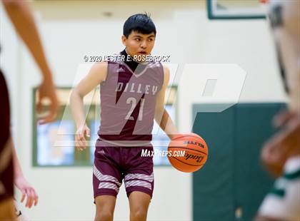 Thumbnail 1 in Dilley @ Luling photogallery.