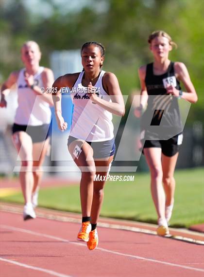 Thumbnail 1 in CHSAA Finals 4A (3200 Meter) photogallery.