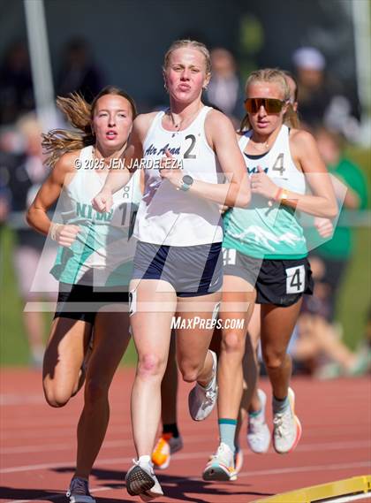 Thumbnail 3 in CHSAA Finals 4A (3200 Meter) photogallery.