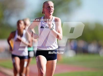 Thumbnail 1 in CHSAA Finals 4A (3200 Meter) photogallery.