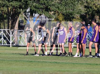 Thumbnail 3 in UIL Cross Country 2A Finals (5K) photogallery.