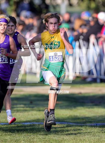 Thumbnail 2 in UIL Cross Country 2A Finals (5K) photogallery.
