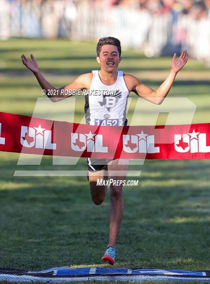 Thumbnail 1 in UIL Cross Country 2A Finals (5K) photogallery.