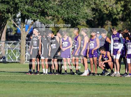 Thumbnail 2 in UIL Cross Country 2A Finals (5K) photogallery.