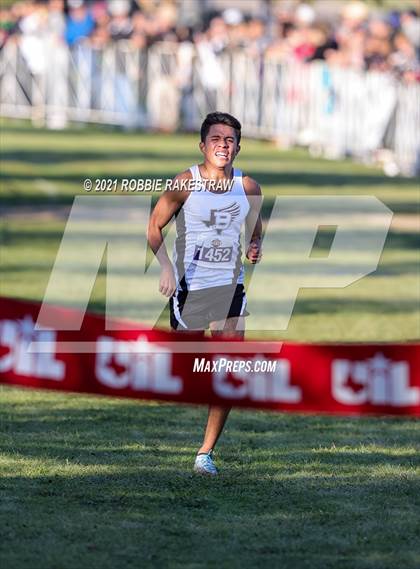 Thumbnail 2 in UIL Cross Country 2A Finals (5K) photogallery.