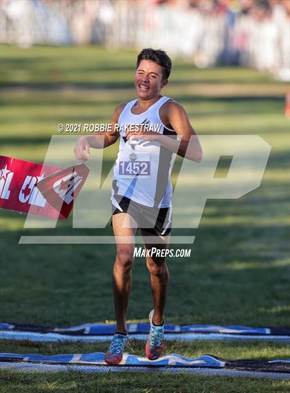 Thumbnail 2 in UIL Cross Country 2A Finals (5K) photogallery.