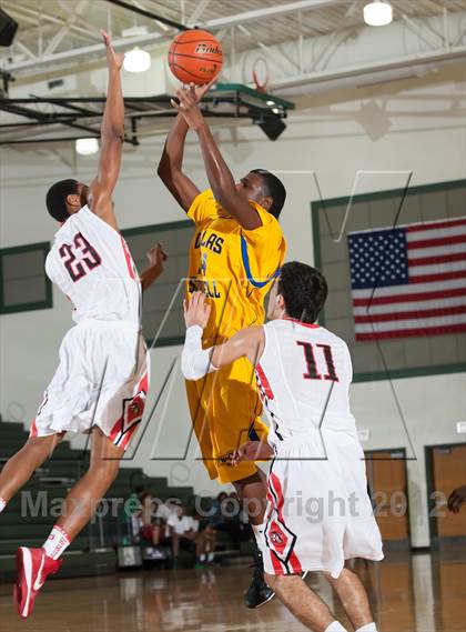 Thumbnail 2 in Creekview vs Samuel (Carrollton-Farmers Branch Basketball Classic) photogallery.