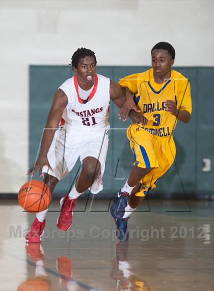 Thumbnail 3 in Creekview vs Samuel (Carrollton-Farmers Branch Basketball Classic) photogallery.