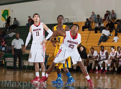Thumbnail 1 in Creekview vs Samuel (Carrollton-Farmers Branch Basketball Classic) photogallery.