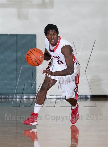 Thumbnail 3 in Creekview vs Samuel (Carrollton-Farmers Branch Basketball Classic) photogallery.