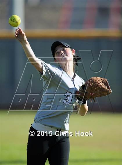 Thumbnail 2 in Mountain View v Desert View (Tucson Badger Invitational) photogallery.