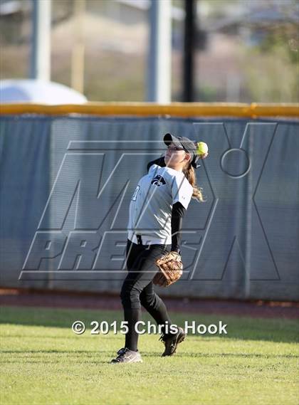 Thumbnail 3 in Mountain View v Desert View (Tucson Badger Invitational) photogallery.
