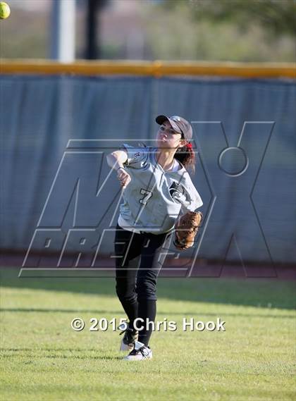 Thumbnail 1 in Mountain View v Desert View (Tucson Badger Invitational) photogallery.