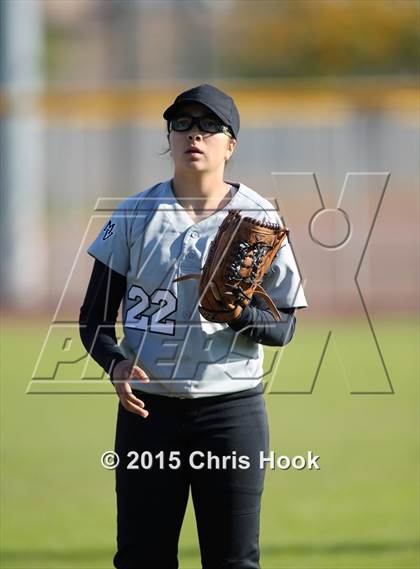 Thumbnail 2 in Mountain View v Desert View (Tucson Badger Invitational) photogallery.