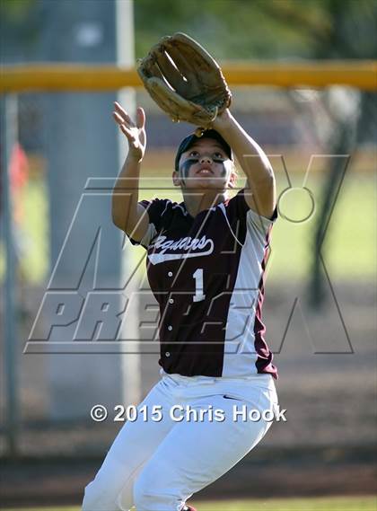 Thumbnail 1 in Mountain View v Desert View (Tucson Badger Invitational) photogallery.