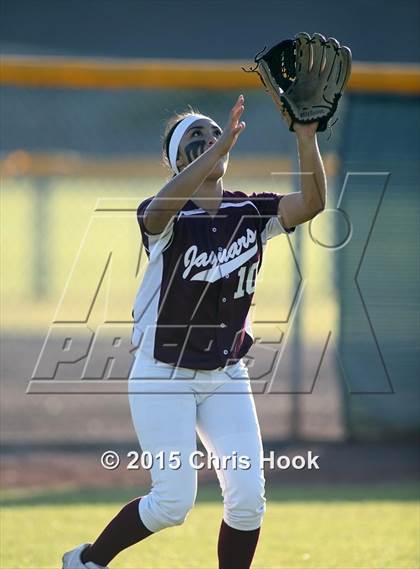 Thumbnail 2 in Mountain View v Desert View (Tucson Badger Invitational) photogallery.