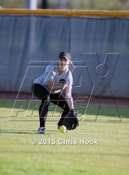 Thumbnail 3 in Mountain View v Desert View (Tucson Badger Invitational) photogallery.