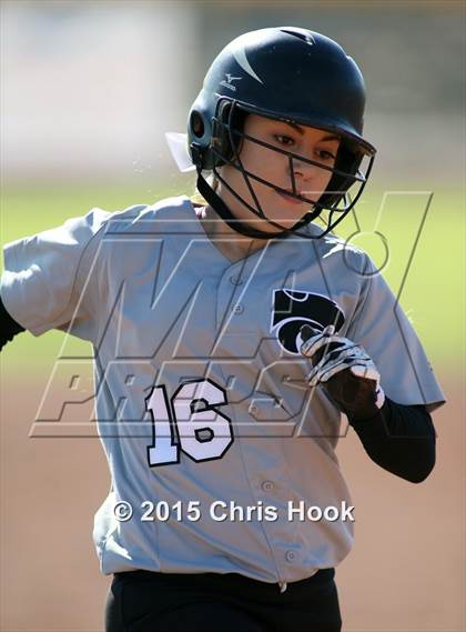Thumbnail 1 in Mountain View v Desert View (Tucson Badger Invitational) photogallery.