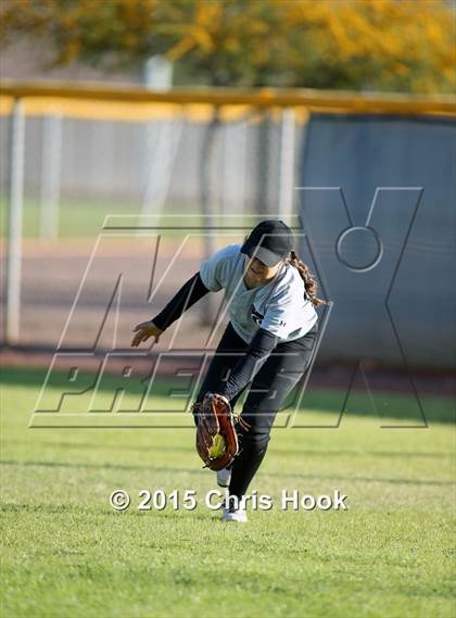 Thumbnail 3 in Mountain View v Desert View (Tucson Badger Invitational) photogallery.