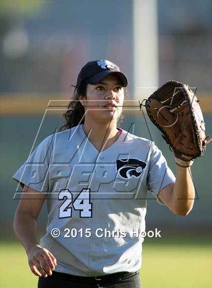 Thumbnail 2 in Mountain View v Desert View (Tucson Badger Invitational) photogallery.