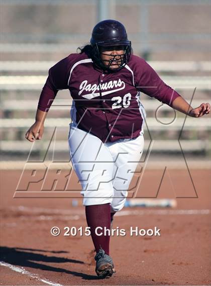 Thumbnail 1 in Mountain View v Desert View (Tucson Badger Invitational) photogallery.