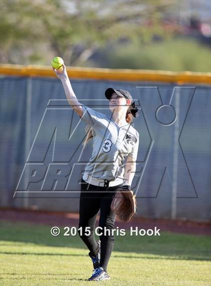 Thumbnail 1 in Mountain View v Desert View (Tucson Badger Invitational) photogallery.