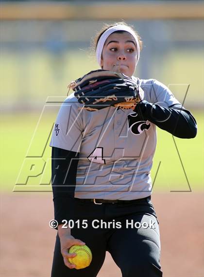 Thumbnail 3 in Mountain View v Desert View (Tucson Badger Invitational) photogallery.