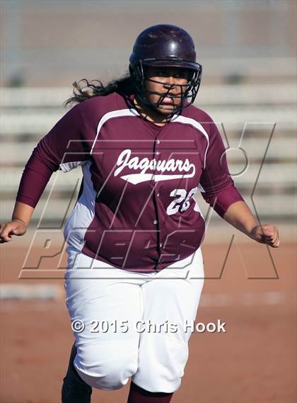 Thumbnail 3 in Mountain View v Desert View (Tucson Badger Invitational) photogallery.