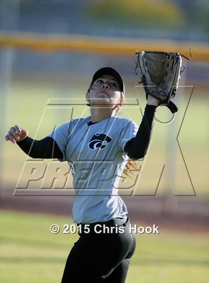 Thumbnail 2 in Mountain View v Desert View (Tucson Badger Invitational) photogallery.