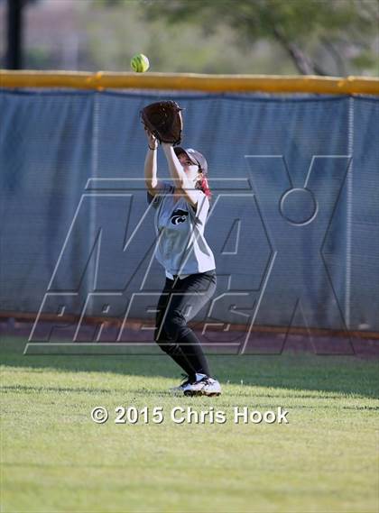 Thumbnail 1 in Mountain View v Desert View (Tucson Badger Invitational) photogallery.