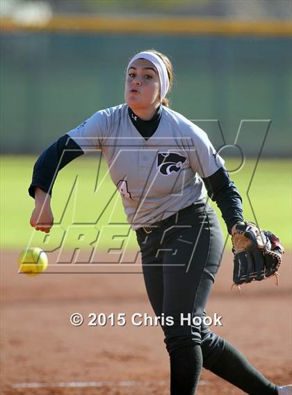 Thumbnail 3 in Mountain View v Desert View (Tucson Badger Invitational) photogallery.