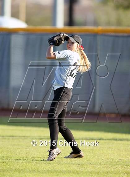 Thumbnail 1 in Mountain View v Desert View (Tucson Badger Invitational) photogallery.