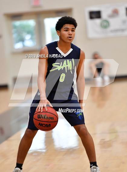 Thumbnail 2 in Choctawhatchee vs Slam Miami photogallery.
