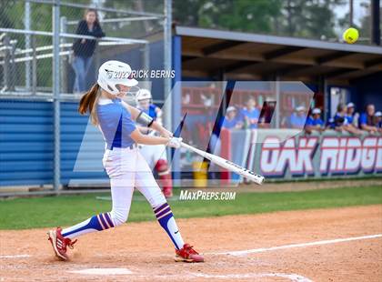 Thumbnail 3 in Grand Oaks @ Oak Ridge photogallery.