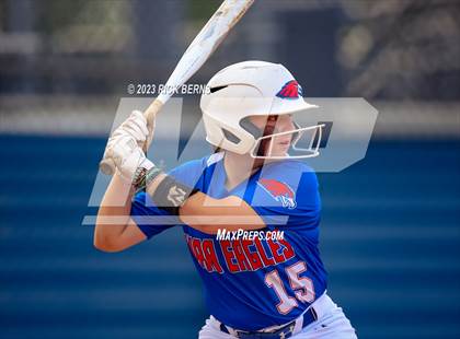 Thumbnail 3 in Grand Oaks @ Oak Ridge photogallery.
