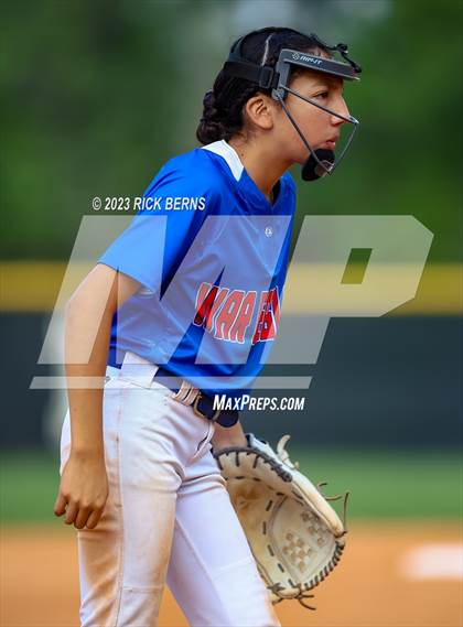 Thumbnail 3 in Grand Oaks @ Oak Ridge photogallery.