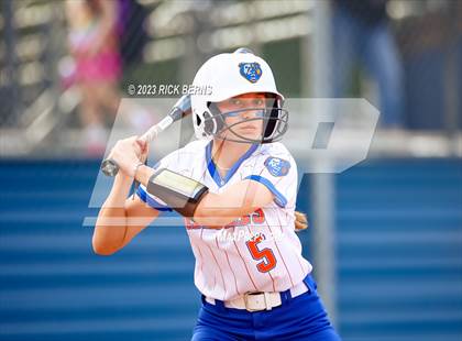 Thumbnail 1 in Grand Oaks @ Oak Ridge photogallery.