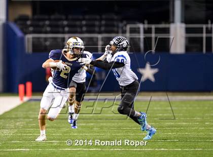 Thumbnail 2 in Keller vs. Plano West (UIL 6A Divion 1 Region 1 Bi-District Playoff) photogallery.