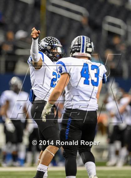 Thumbnail 3 in Keller vs. Plano West (UIL 6A Divion 1 Region 1 Bi-District Playoff) photogallery.