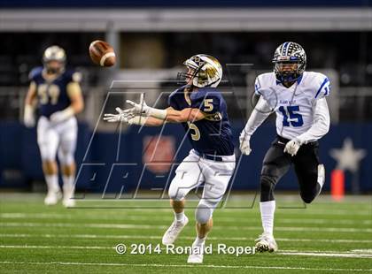 Thumbnail 3 in Keller vs. Plano West (UIL 6A Divion 1 Region 1 Bi-District Playoff) photogallery.