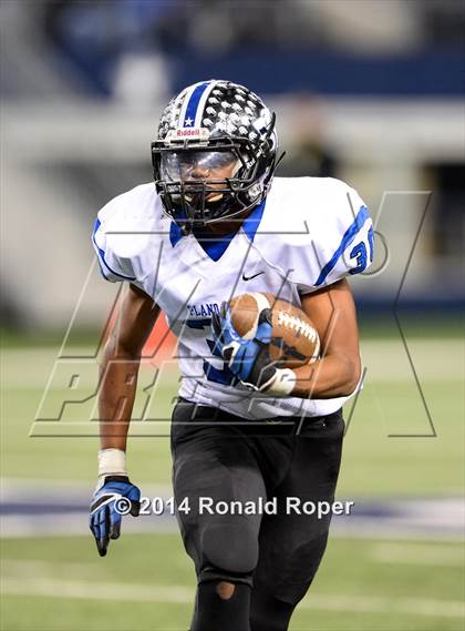 Thumbnail 1 in Keller vs. Plano West (UIL 6A Divion 1 Region 1 Bi-District Playoff) photogallery.