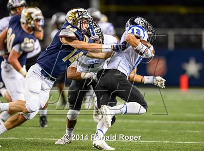 Thumbnail 2 in Keller vs. Plano West (UIL 6A Divion 1 Region 1 Bi-District Playoff) photogallery.