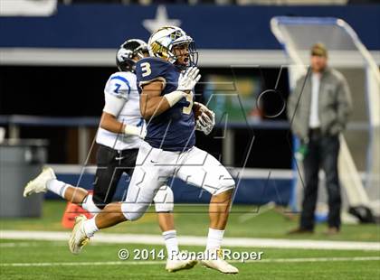 Thumbnail 1 in Keller vs. Plano West (UIL 6A Divion 1 Region 1 Bi-District Playoff) photogallery.